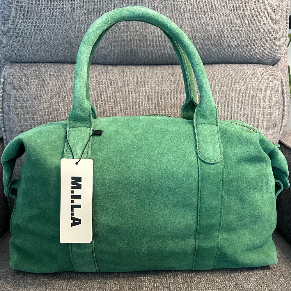 M.I.L.A. Ria Duffle Bag | Pea Green